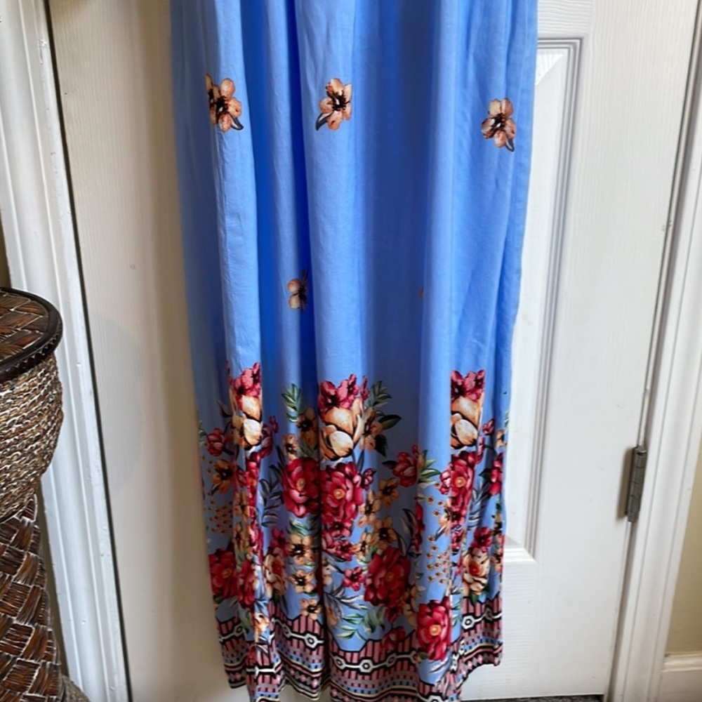 Beautiful Floral Print Bardot Dress, like new - Picture 5 of 5